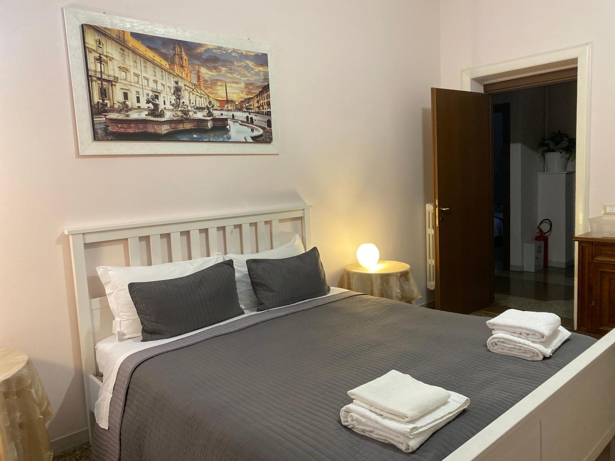 Emi House Re Di Roma , Intero Appartamento - 80 Mq Экстерьер фото