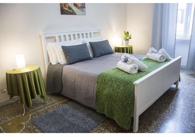 Emi House Re Di Roma , Intero Appartamento - 80 Mq Экстерьер фото