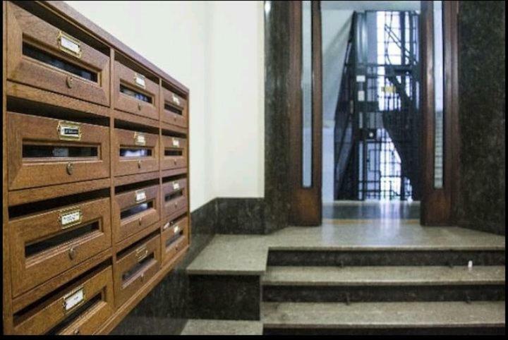 Emi House Re Di Roma , Intero Appartamento - 80 Mq Экстерьер фото